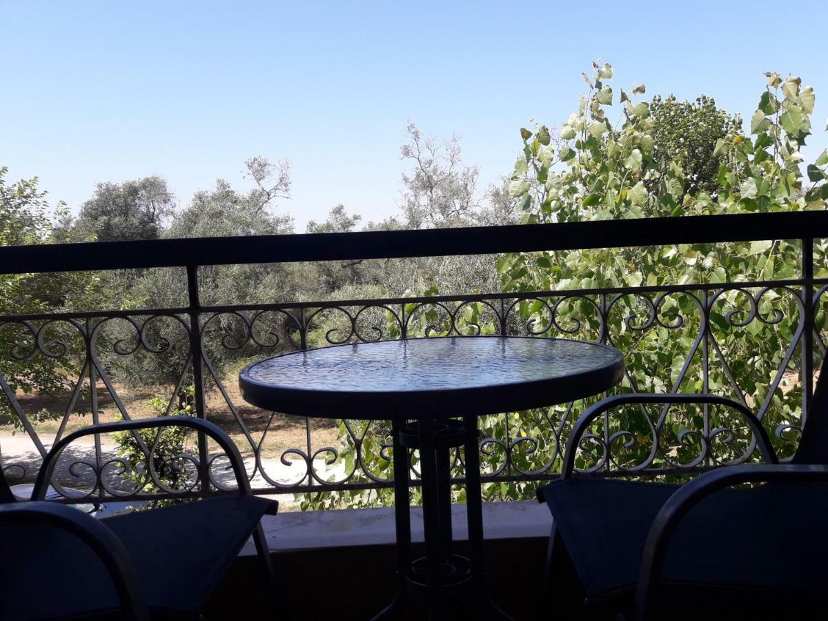 Foteinos Apartments Perivolion Екстер'єр фото