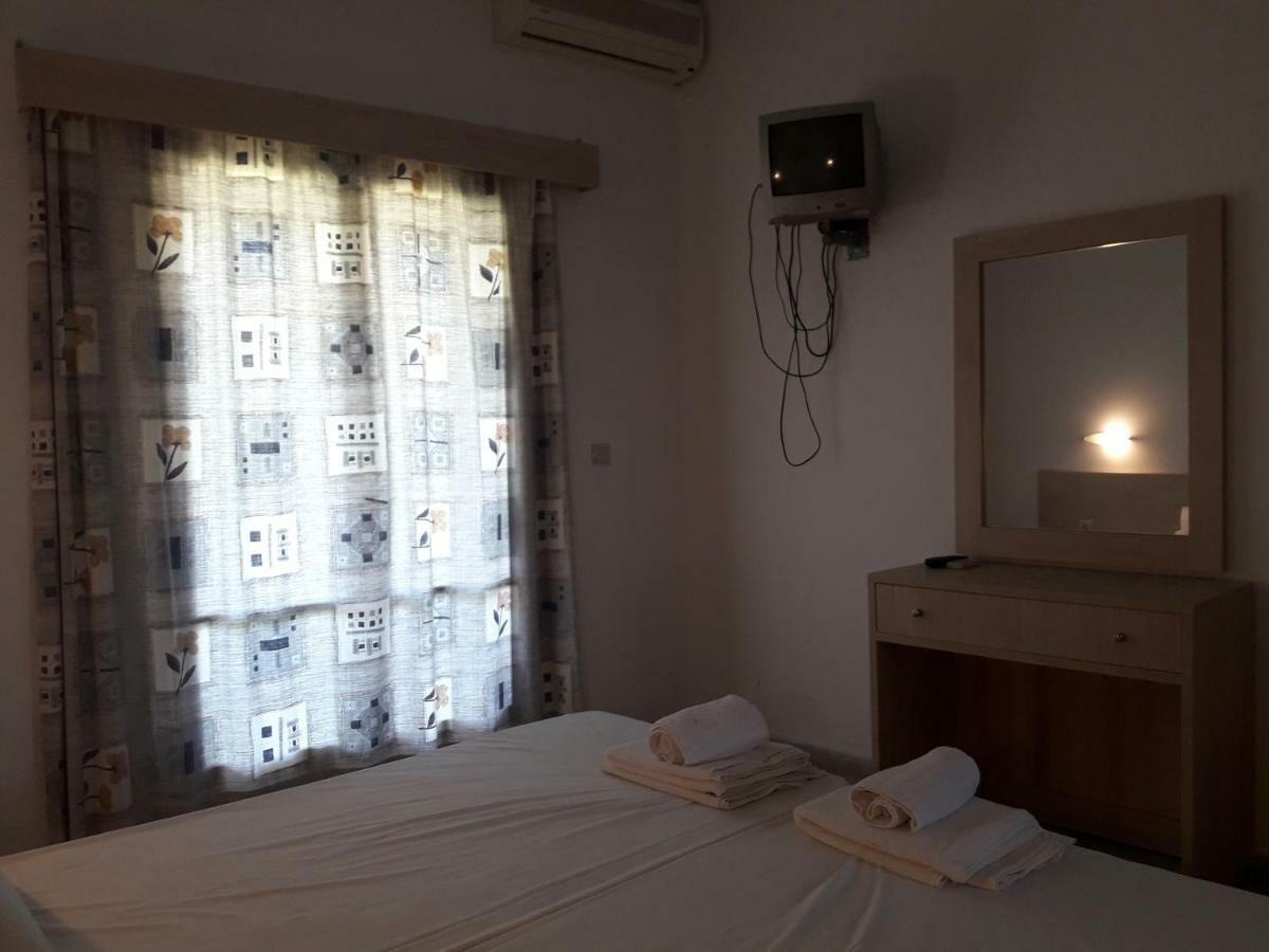 Foteinos Apartments Perivolion Екстер'єр фото