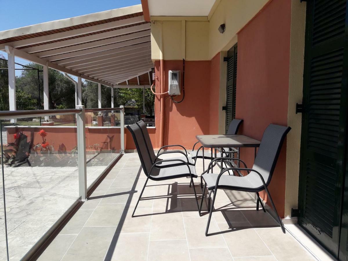 Foteinos Apartments Perivolion Екстер'єр фото
